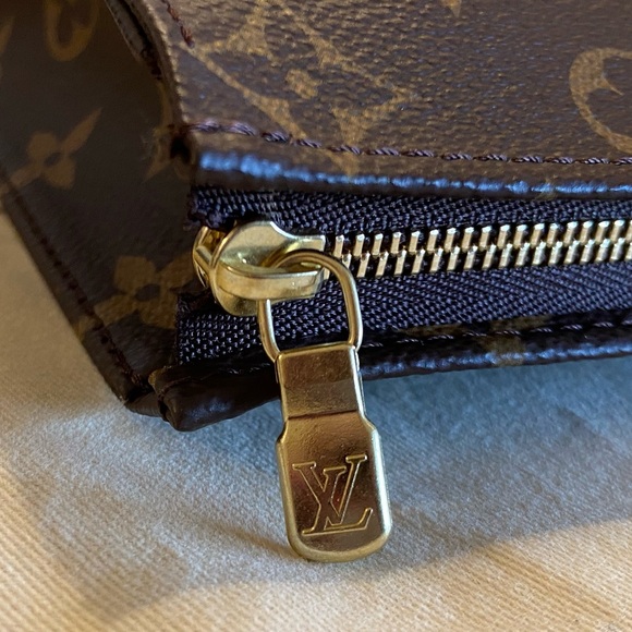 SOLD ON MERCARI New Authentic Louis Vuitton Toiletry 19 - Picture 7 of 12